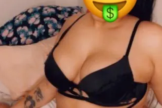 Lets gets together for a winter escape ❄💰 Im Ready to have some fun ✍🏽Outcalls Available