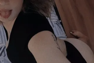come enjoy this good satisfying pussy 🤗❣🥰 photo 2