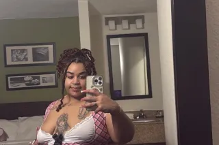 $100QV 🥳 Lets Cum Together Papi 🥜 Facetime Verification Required ✅ photo 6