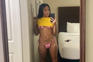 😍SexY Mixed Cambodian🇰🇭 💦 🧁NeW iN Town 🏙 🧋😜Ready for fun Facetime me Or Ask for my instagram 😫😏 photo 2