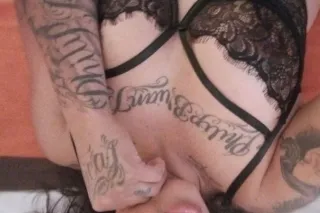 AVAILABLE NOW OUTCALL OR CARDATE photo 2