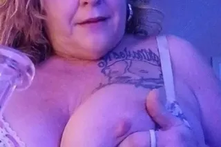 Discreet Fun with StepMom (39) | Full Menu | Content Sell photo 3