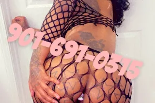 IN AND OUT CALLS ❗❗ALL OUT CALLS ( REQUIRES DEPOSIT ) COME SLIDE IN DIS WATERPARK💦 AND GET DIS SLOPPY TOP😝 photo 4