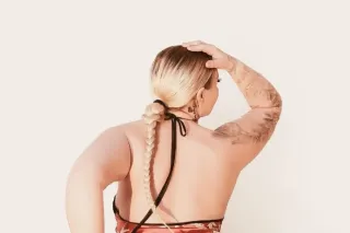 THICK, TEMPTING, AND WORTH IT 💵🥂 photo 2