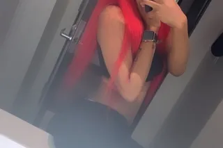 wet tight coochie💦 photo 4
