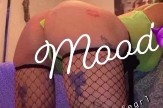 PiERCED PUSSY 💦 CUM SEE ME🤗 photo 2