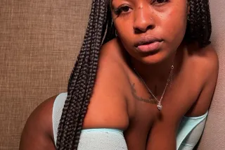 outcalls only photo 3