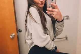 irish petite kinki brat wet & waiting for you!🥵🫦😜😘 photo 6