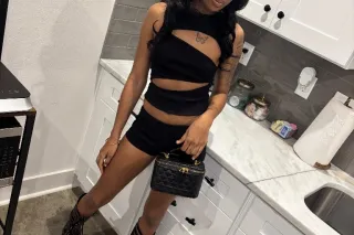 Worth The Click💦 photo 3