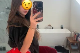 Hola soy una Chica de Venezuela 🇻🇪 soy versatil creativa y Morbosa.Vamos a pasarla rico😋❤🇻🇪😍😏🫶🏻 photo 2