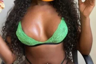 $90 deal Sexy💦Hot Exotic 🍫 Thick Goddess👅🥰 💋Available 24/7, I don't do outcalls| Content/ft show available 😘7:42 PM photo 2