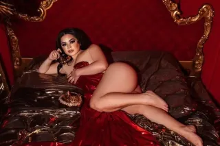 Jade Brooks ready for fun ❤ photo 5