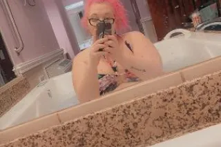 *TEXT ONLY PLEASE* NEED TO GET ANOTHER RENTAL photo 8