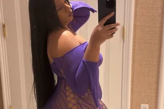 An Elite Treat🍭 Outcalls