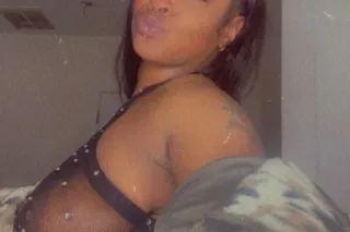 Money Make Me Fornicate photo 8