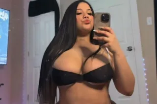 🔥Quieres un 🍑 grande y jugoso Pues ven y juega conmigo 😋🥵 photo 4