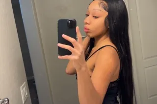 Spicy Carribean Hottie Available🌴💕😘 photo 5