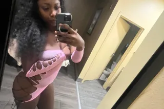 $100 QV—𝐓𝐇𝐄 𝐖𝐄𝐓𝐓𝐄𝐒𝐓 𝐅𝐑𝐄𝐀𝐊 𝐓𝐎 𝐌𝐄𝐄𝐓💦🤩 photo 5
