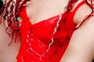 LOOKING FOR FUN COME PLAY WITH MS. HOLLIDAY!😘. photo 2