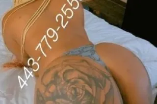 Big booty Jamaican Pornstar turning dreams to reality 3 Hole goat photo 5