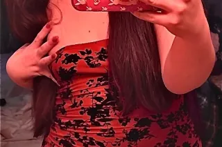 sexy thicc white girl ready to rock your world daddy photo 4