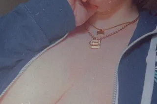 Well come closer 😉 i wont bite photo 2