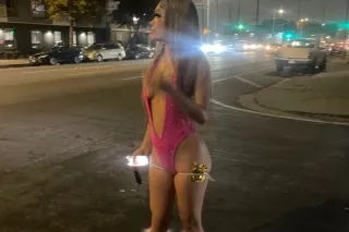 sexy tight wet pussy come see about me /asian
