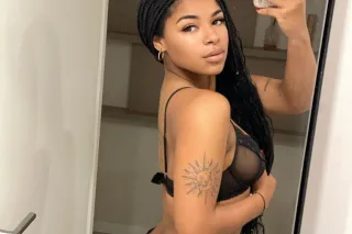 Thick, Pretty & Ready to Please 💋