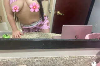 catch your latina baby while you can!🎀✨ photo 3