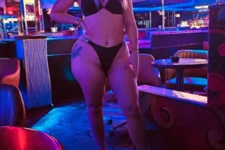 latina bien rica photo 3
