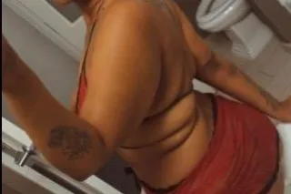 Juicy Jayda 💕🤪 Thick Busty Freak 🤭😊 Fetish Friendly 😌😝 Better and Wetter 💧💧