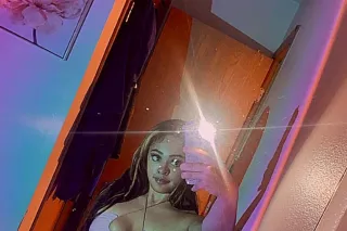 honey here ask about my special 💋 photo 8
