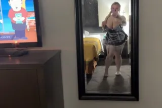 BUSTY BLONDE PAWG HOSTING IN VALLEJO NOW 💕 photo 12