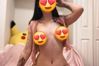 Young Hot Sexy😘 Queen💕✨Horny Curvy TiGht Pussy💦Satisfied Guaranteed Service💦INDEPENDENT💦💋 photo 2