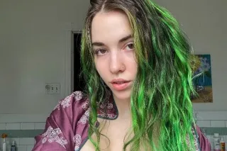 Sweet face, confident soul, and good energy babe
