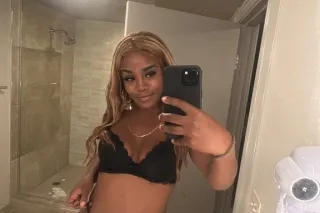 ⚠ PRETTY 💕PETITE 🍭FUNSIZE 😈CHOCOLATE TREAT 👅 💦