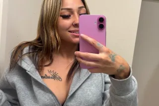 small and petite photo 2