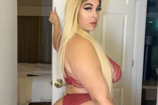QUEEN OF CAKES 🎂🎂🎂