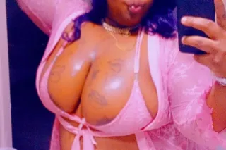 Head Doctor 🩷Pinkhoney🩷 Super 💞caked🎂up Deep throat💦 40 DDD💝 photo 4