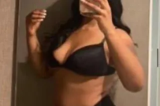 💦 Juice box 💦 can come 2 you 🍓C A R M E N 💦💦 let me curl your toes 😚😚😍😍 photo 3