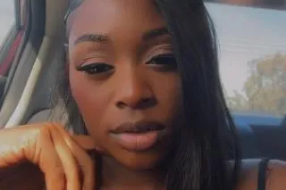 A Pretty Face&Sweet Taste 😋🍫