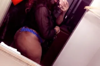 👑👑💋JUST GOT INTO TOWN & YOU GUYS ARE BORING...😂CUM FUCK THIS EBONY SLUT UNTIL I CREAM ALL OVER YOUR DICK💋👑👑 photo 2