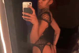 carribean cat👅 photo 3