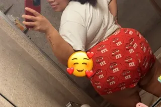 🏡 incall🏡outs🚗 ft shows 📲👅😋😍🎀Pretty Lightskinnn😍🫧TightWetPussy🐱💦SloppyDeepThroat👅😋 photo 3