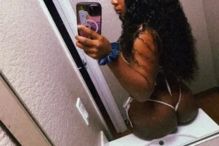 Available NOW ($160 room 2 hr special) 🌹💋😘 Craving Chocolate 🍫😻 photo 3