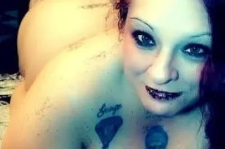 BEST THROAT AND GOT THAT SNAP BACK WET WET PUSSY photo 5