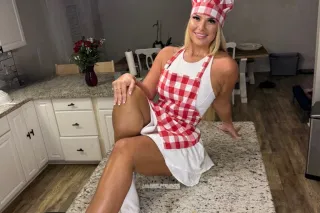XXX Blonde Busty Bunny 50% OFF overnight photo 3