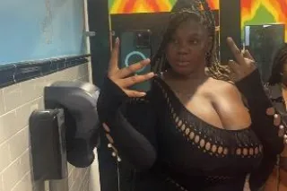 GEORGIA PEACH🍑 💃🏾🥰 GO TO MORE PHOTOS/VIDS