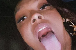 $80QV NO BARE!! NOT FULL SERVICE! PICK ONE EITHER HEAD OR FUCK - CHOOSE ONE ONLY photo 2