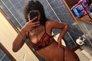 MASSAGE THERAPIST TIME IS NOT FOR SEX I AM NOT A ESCORT photo 4